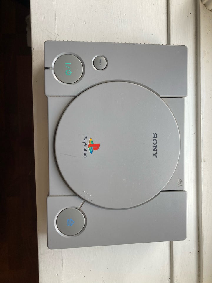 Playstation 1, God