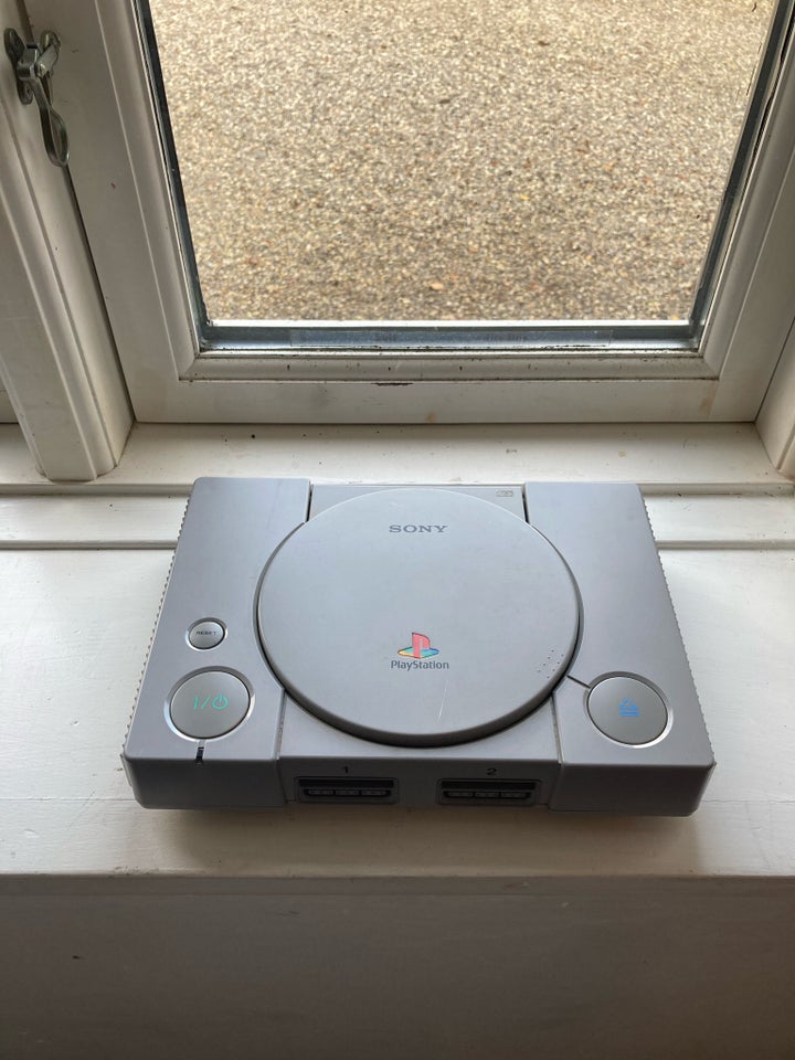 Playstation 1, God