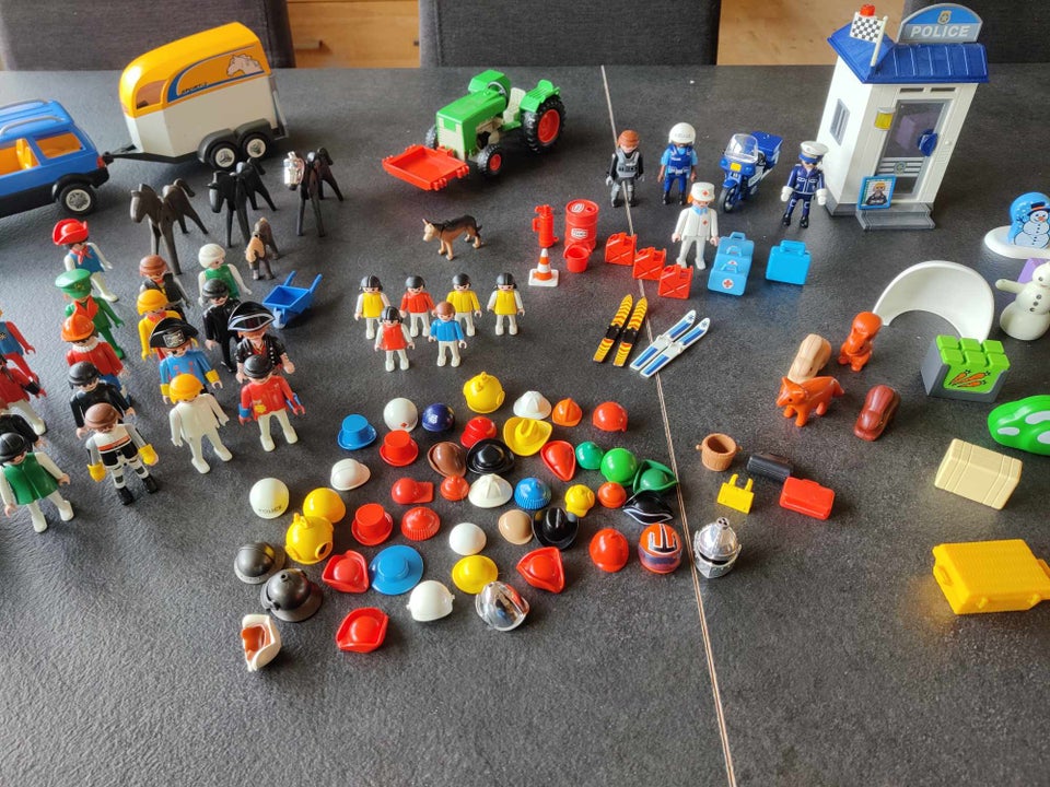 Playmobil, Playmobil