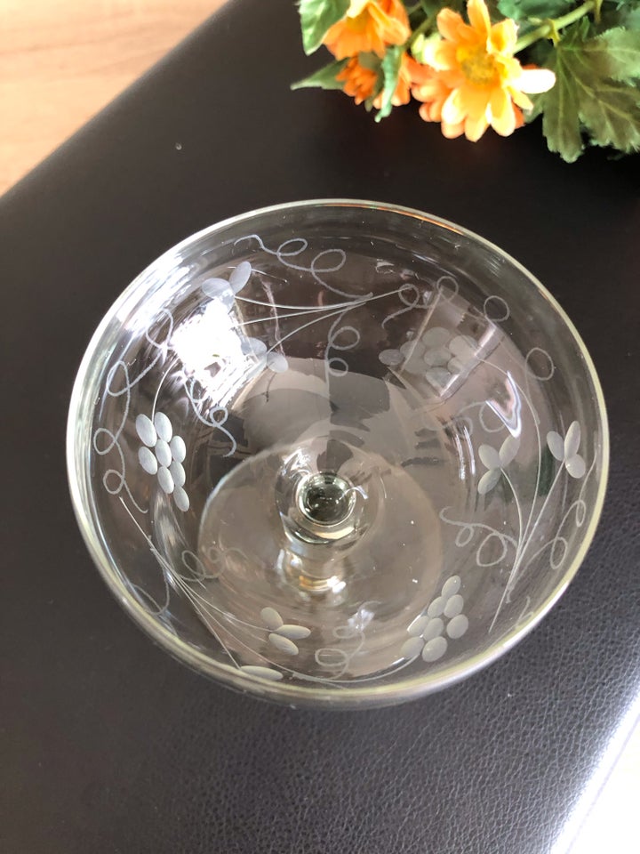 Glas Likør- eller champagne glas