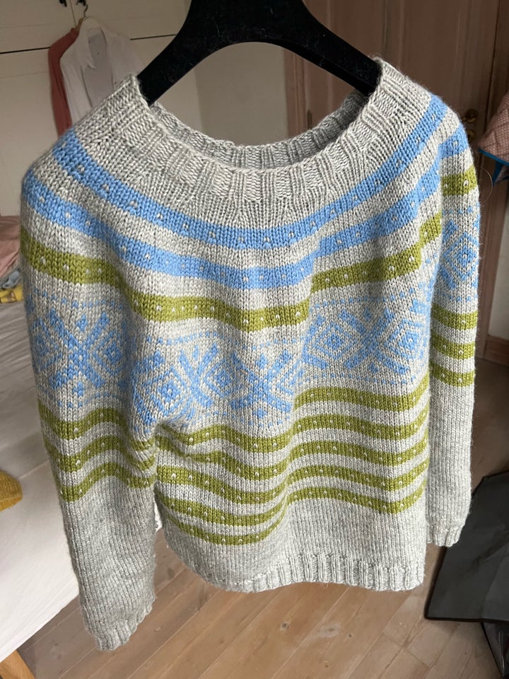 Sweater, Hjemmestrikkede, str. 38