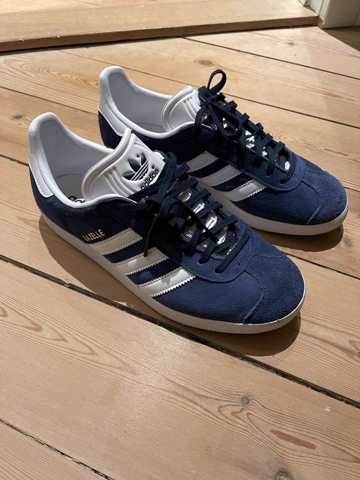 Sneakers, str. 41,5, Addidas