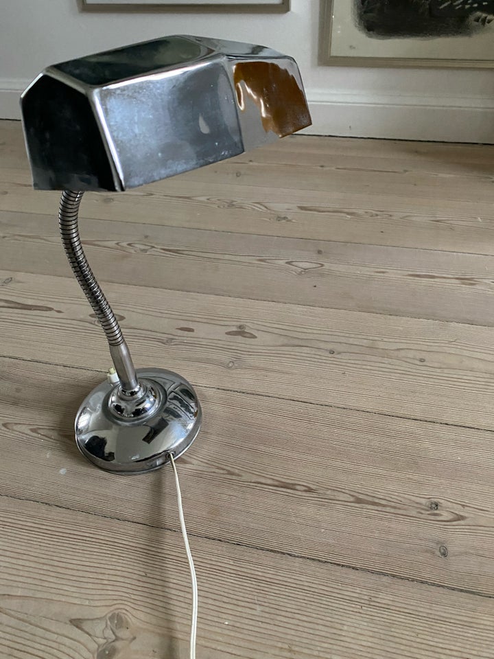 Skrivebordslampe, Fransk lampe