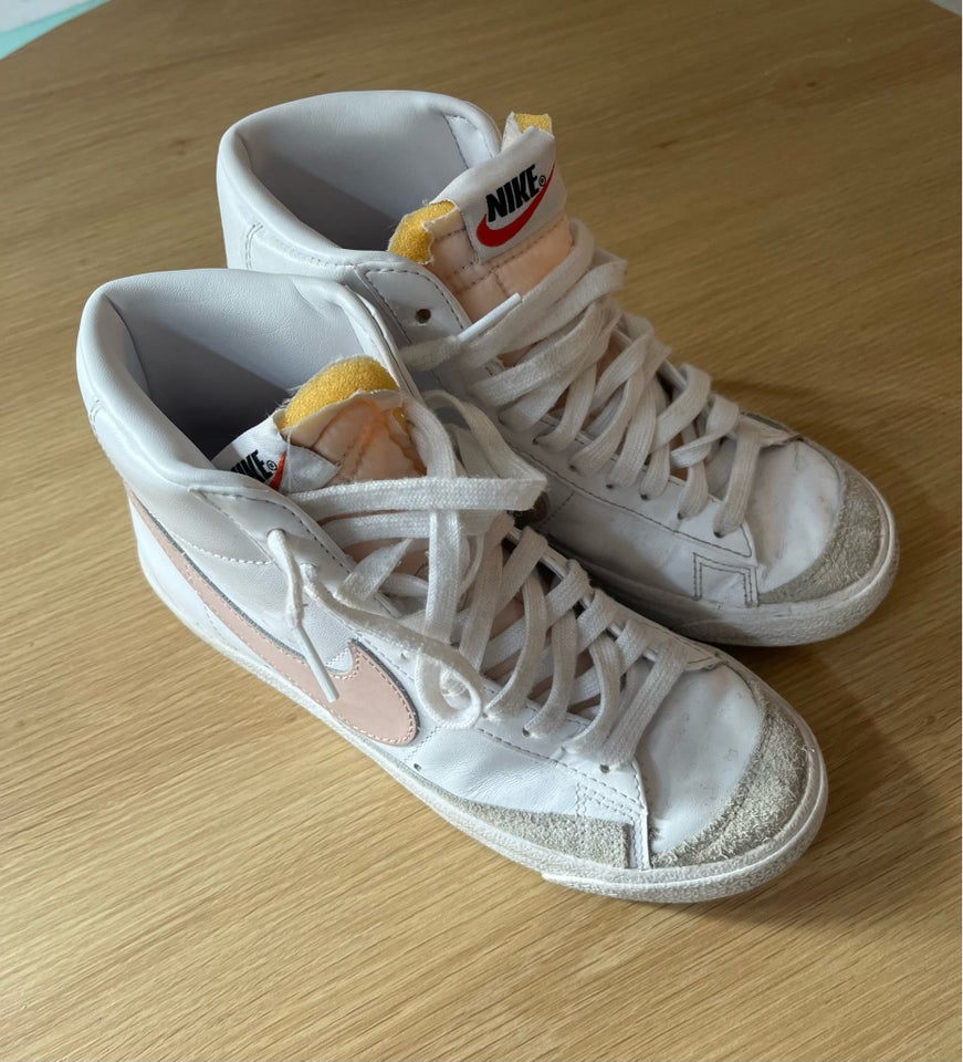 Sneakers, str. 36, Nike