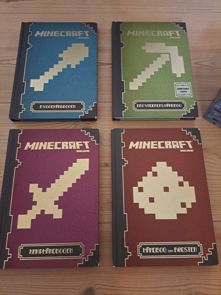 Minecraft bogpakke inkl lampe,