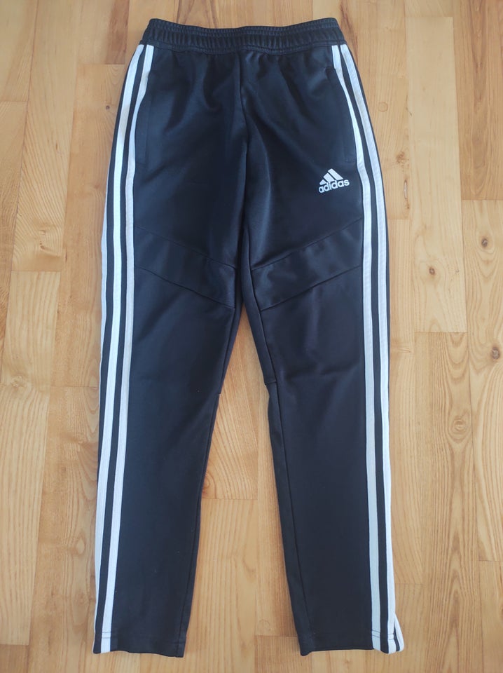 Sæt, træningssæt, Adidas