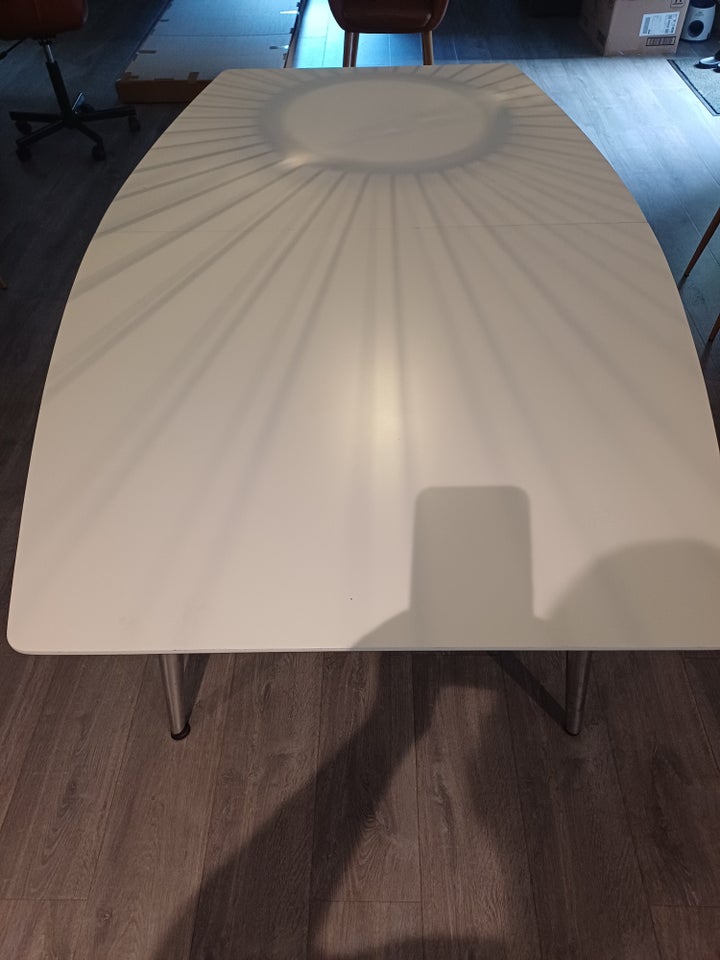 Spisebord Højglans Ilva bord
