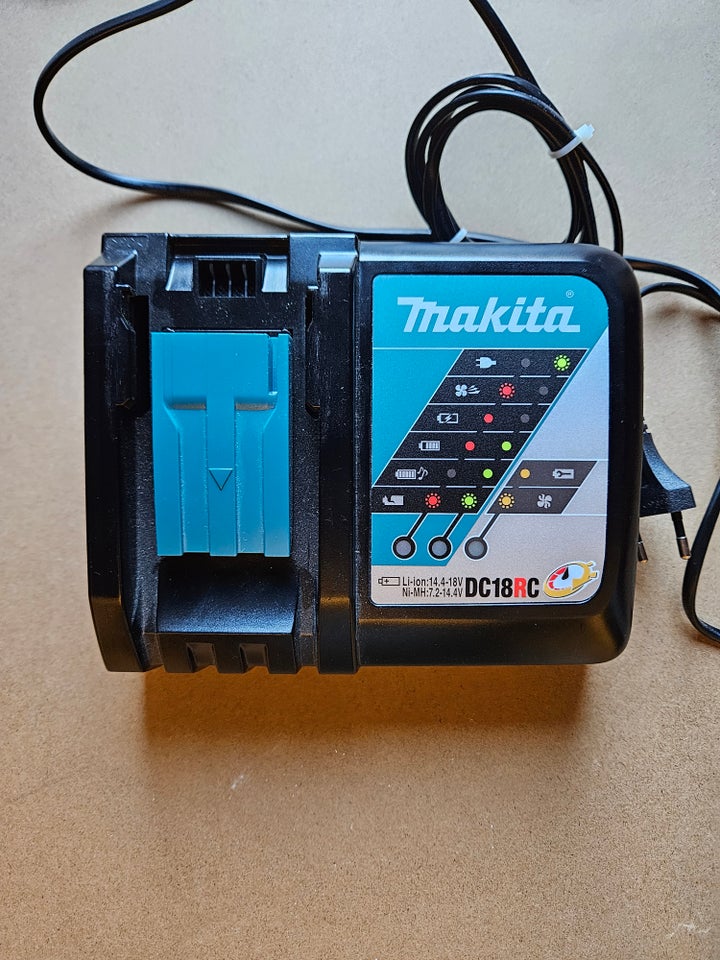 Oplader, Makita