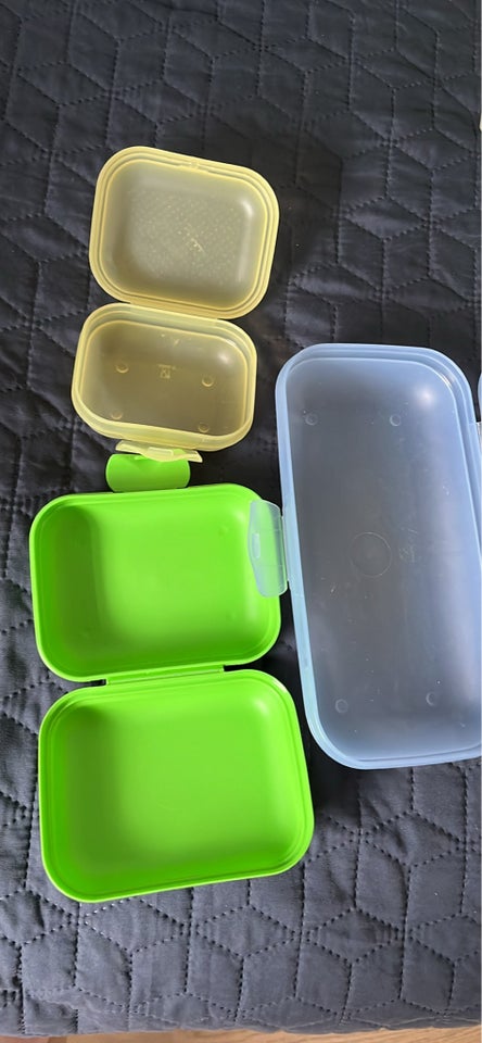 Babuska madkasser, Tupperware