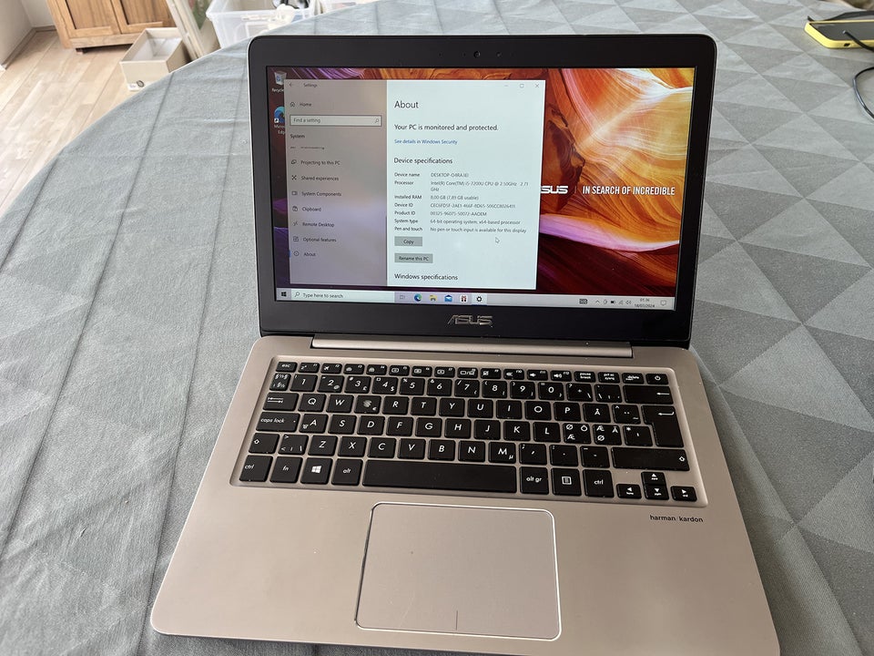 Asus Zenbook UX310A 25 i5-7200