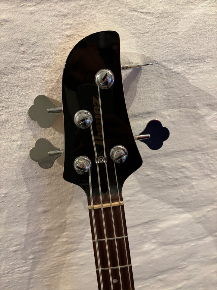 Elbas Ibanez Junior