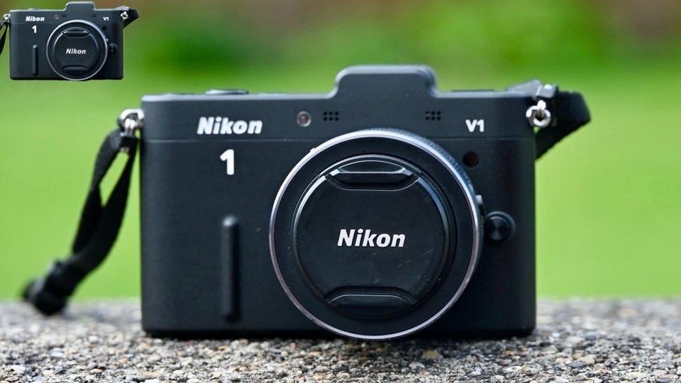 Nikon 1 V1 10 megapixels 27 x