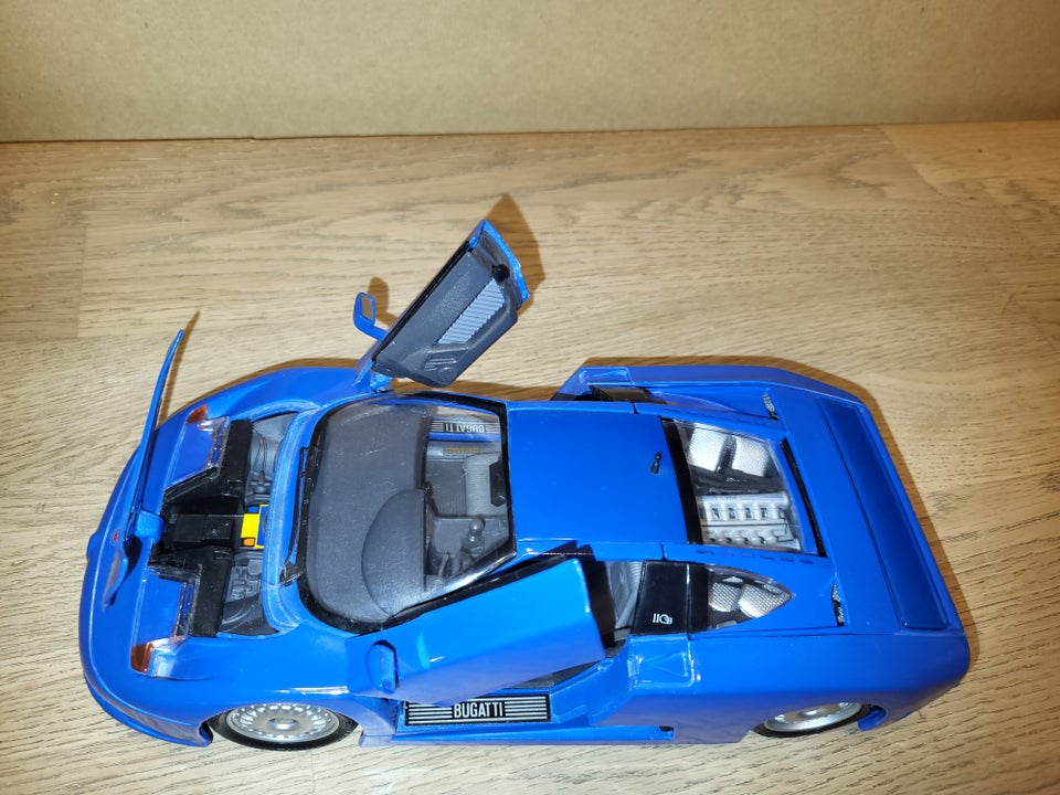 Modelbil, Bugatti 11GB 1991, skala