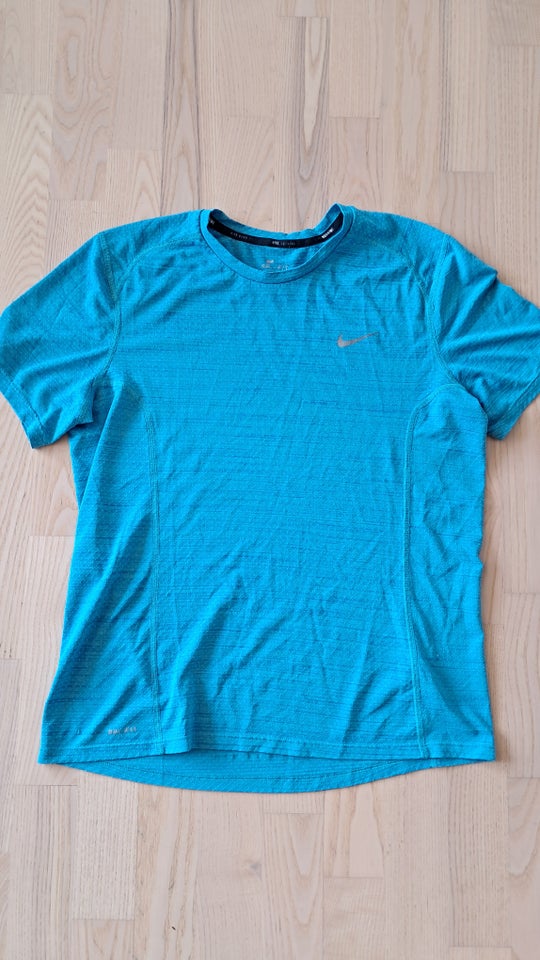 Løbetøj T-shirt Nike