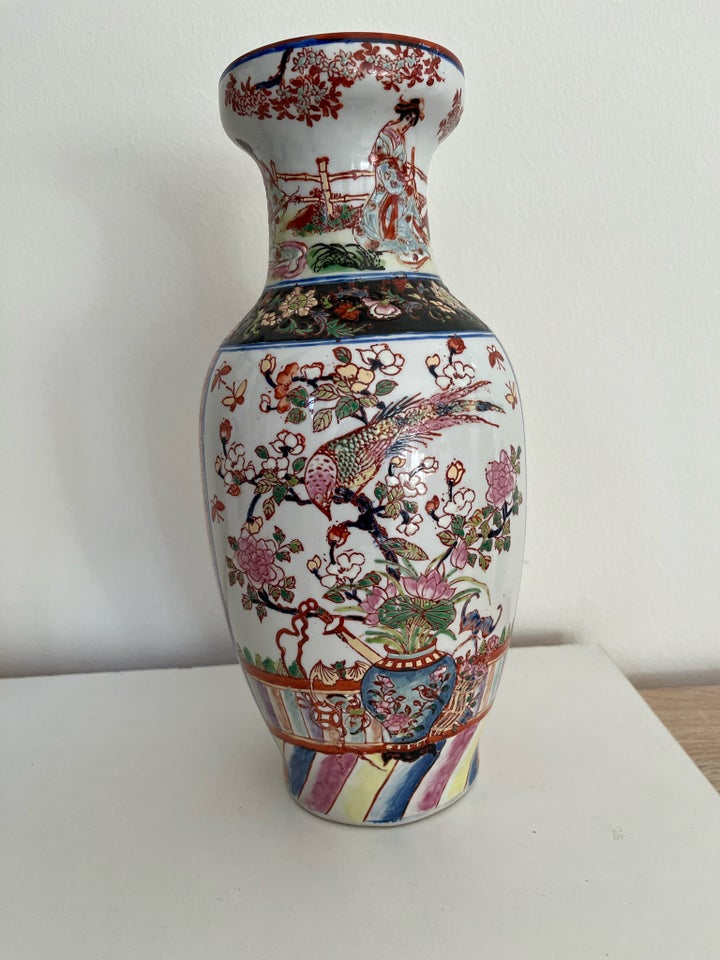 Smuk Håndmalet Kinesisk vase, 31 cm