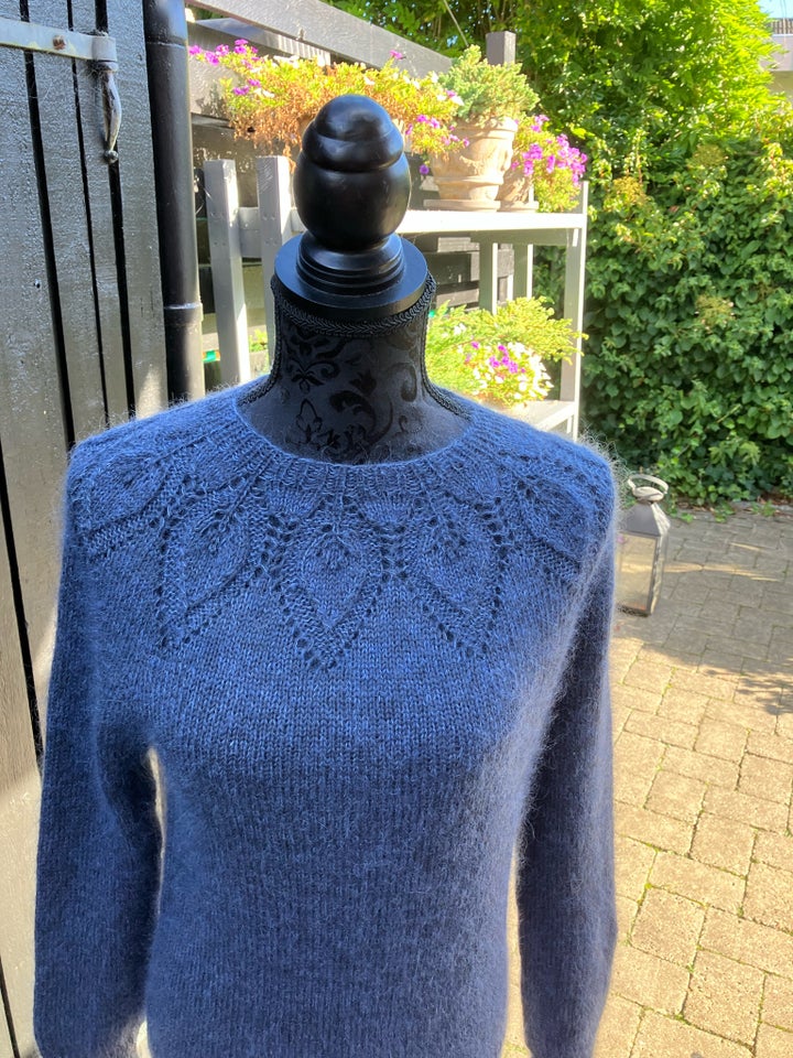 Sweater Håndstrikket str 36