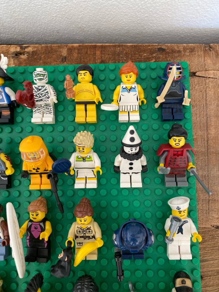 Lego Minifigures, Collectibles