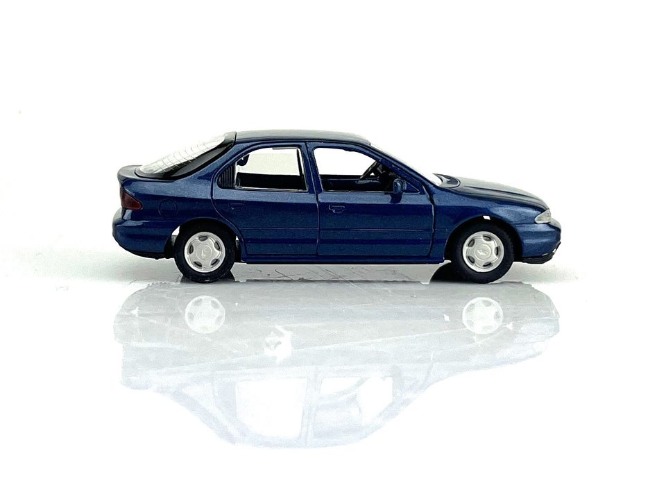 Modelbil Ford Mondeo 1993 Gama