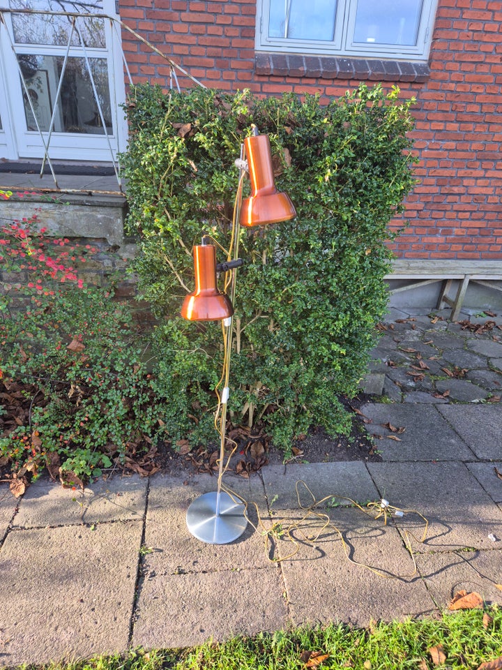 Standerlampe, Retro