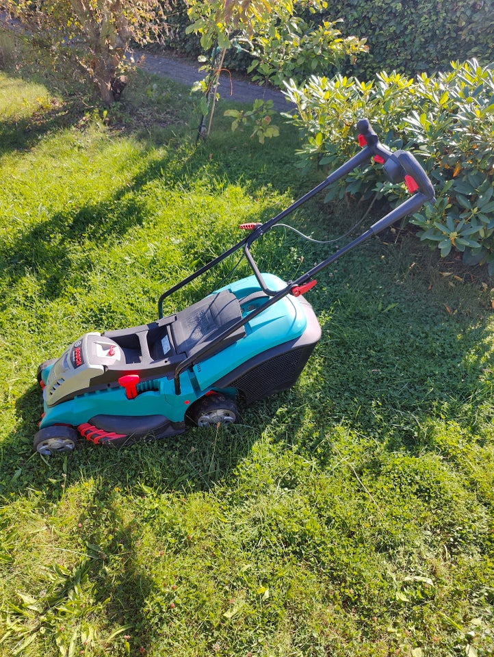 Anden plæneklipper