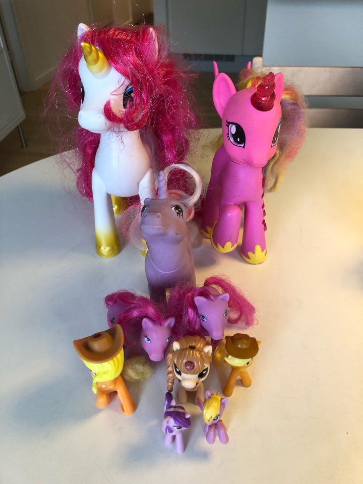 My Little Pony, Figurer