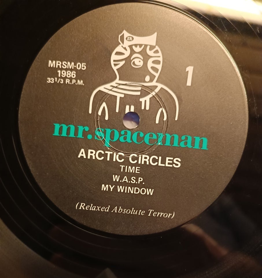 LP, Arctic Circles