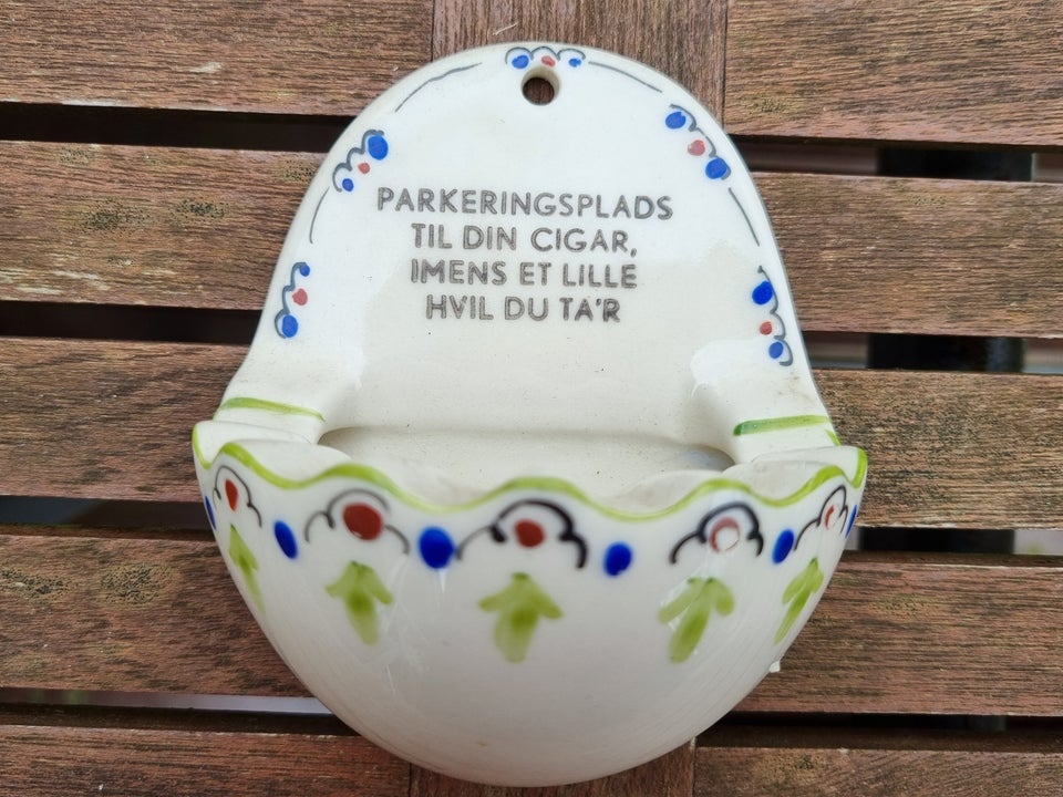 Porcelæn, SOLGT...Cigar holder,