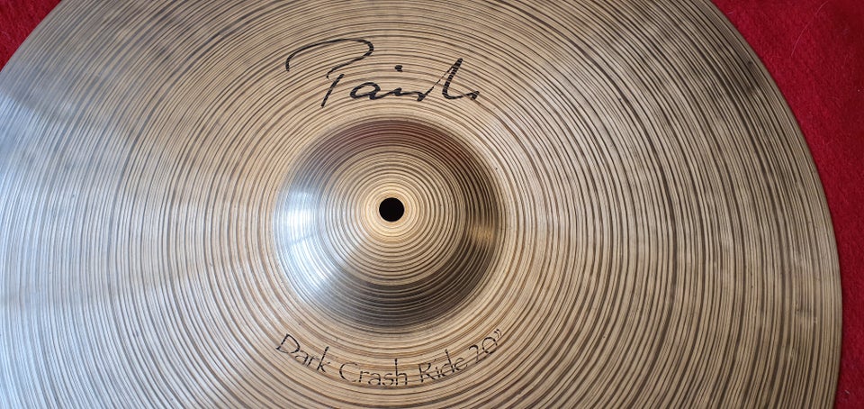 Bækken, Paiste Signature Dark