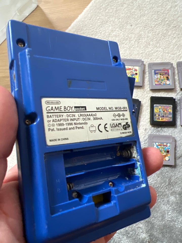 Nintendo Gameboy Pocket God