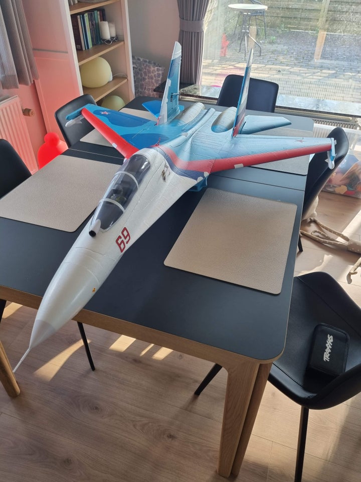 Fjernstyret fly E-FLITE SU-30