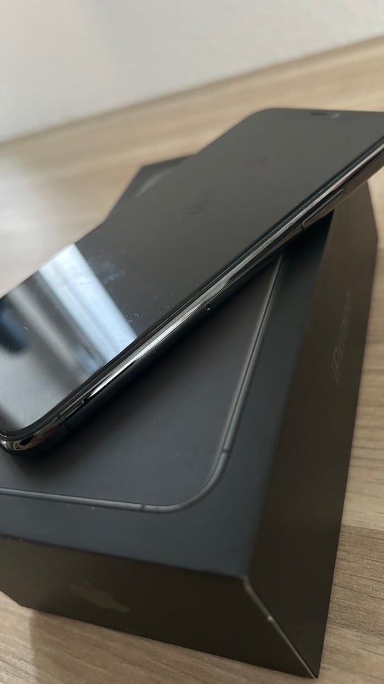 iPhone 11 Pro 64 GB grå