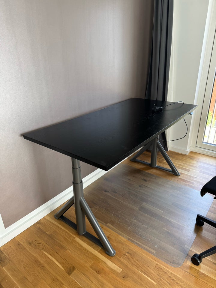 Skrivebord IKEA Hæve/Sænkebord