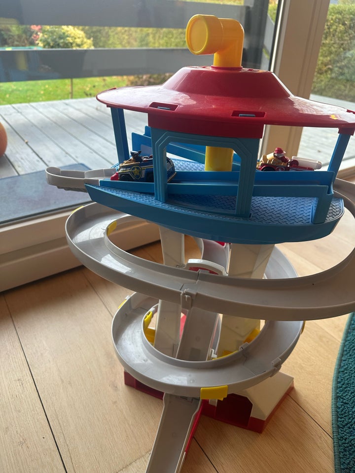 Racerbane, Paw patrol vagttårn med