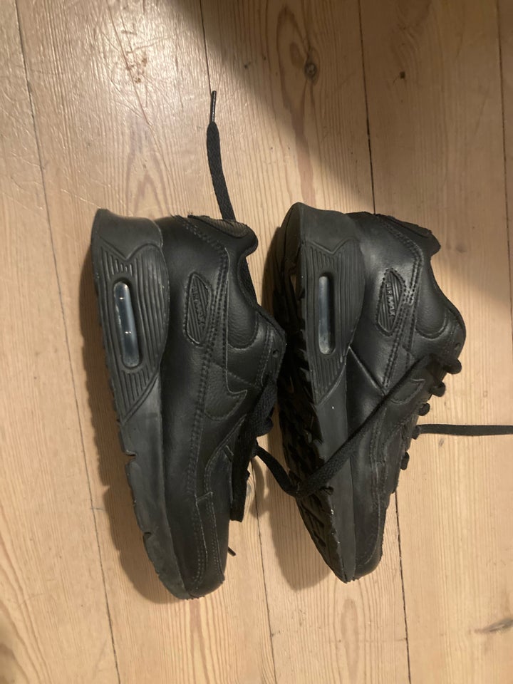 Sneakers, str. 35, Nike Air Max