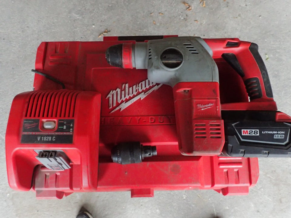 Borehammer, Milwaukee 28 volt