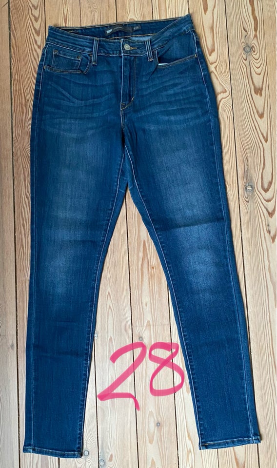 Jeans, Levis, str. 28