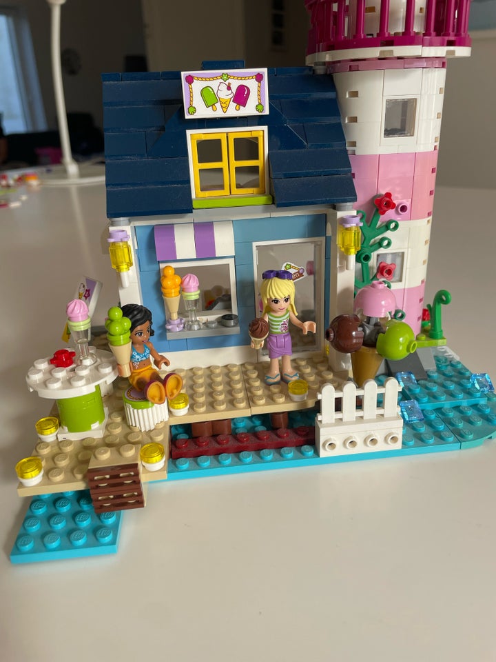 Lego Friends, 41094 Heartlake