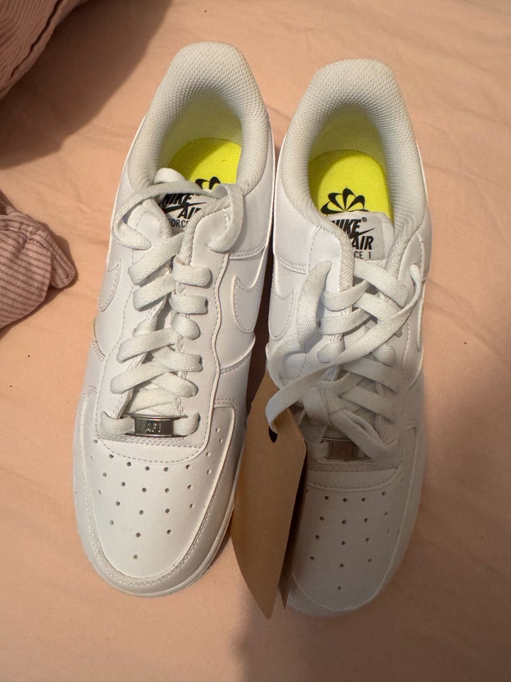 Sneakers, str. 39, Nike