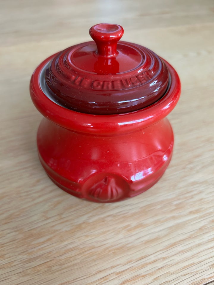 Løgkrukke, Le creuset