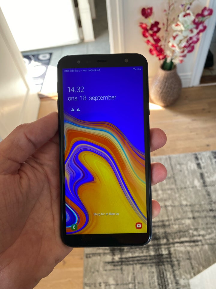 Samsung Galaxy J4+ 32  Perfekt