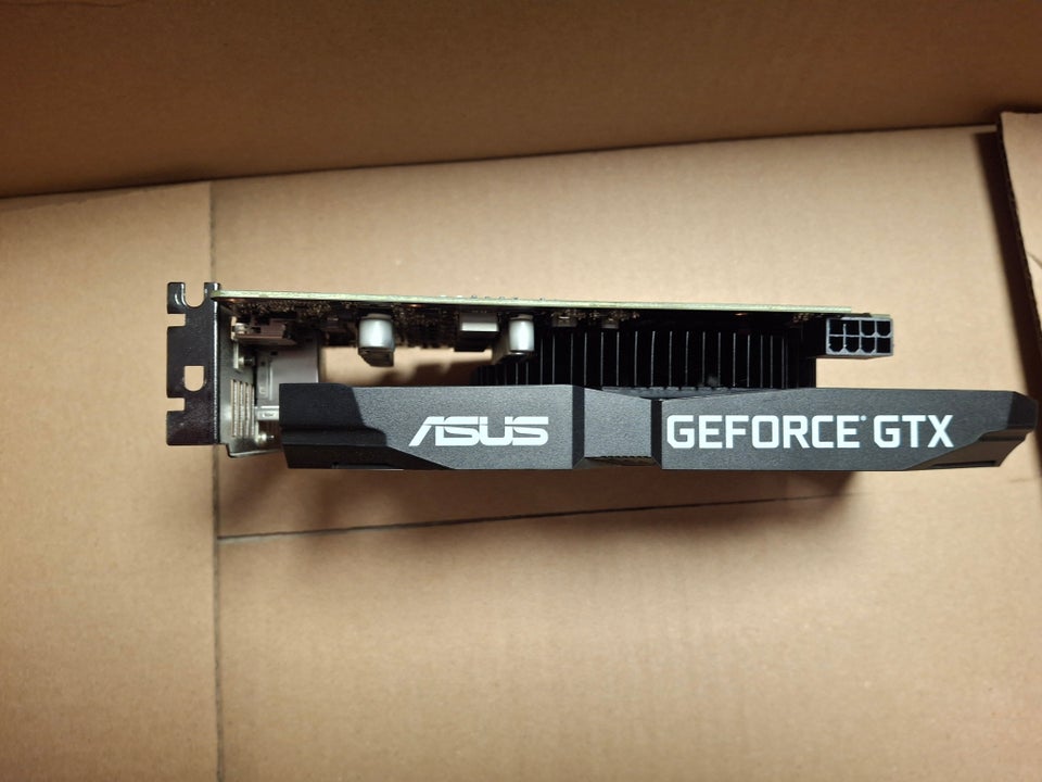 Dual Geforce 1660 Ti Asus, 6 GB RAM,