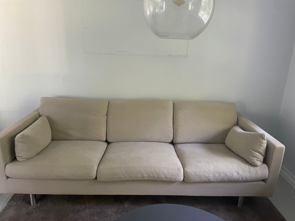 Flot velholdt sofa