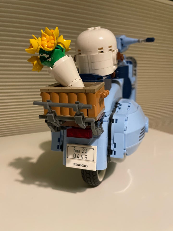 Lego andet, Vespa