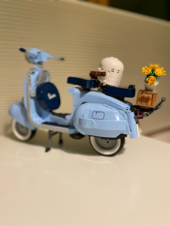 Lego andet, Vespa