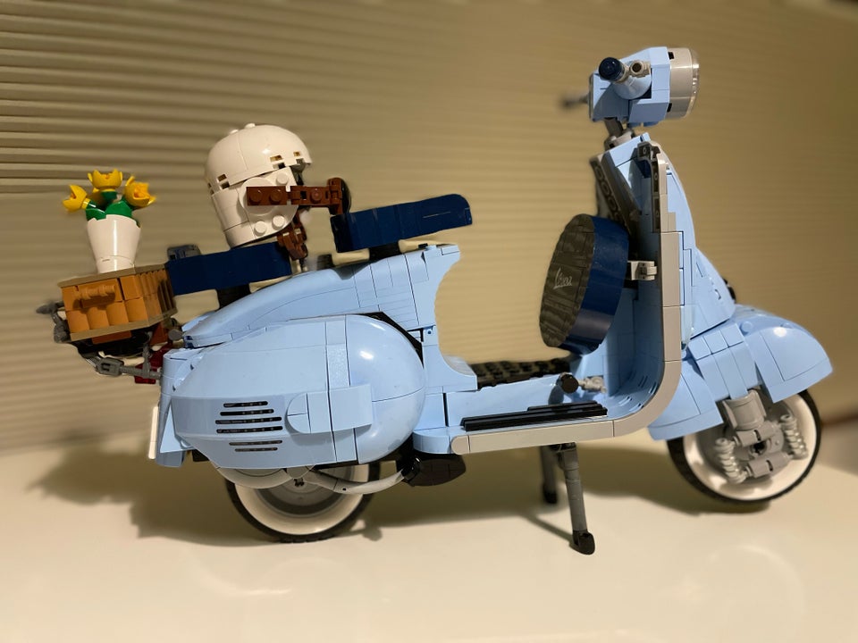 Lego andet, Vespa