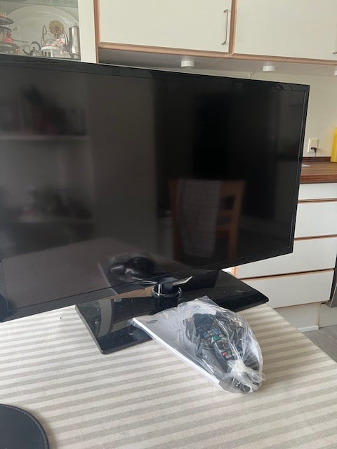 andet, Samsung, UE32F5305AK