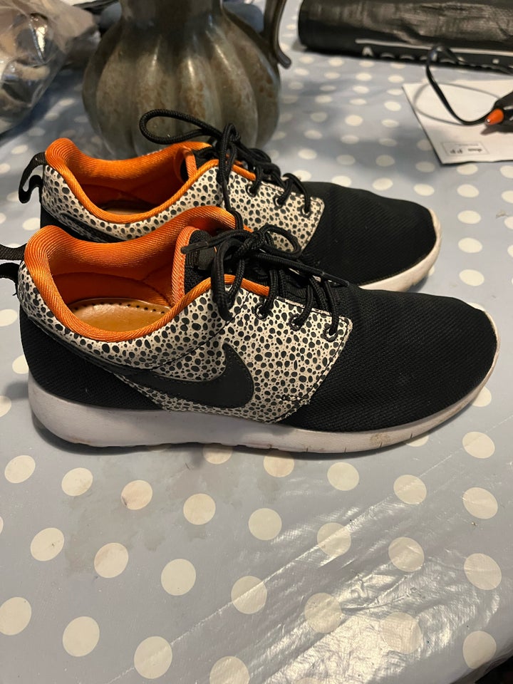 Fritidssko, str. 37,5, Nike