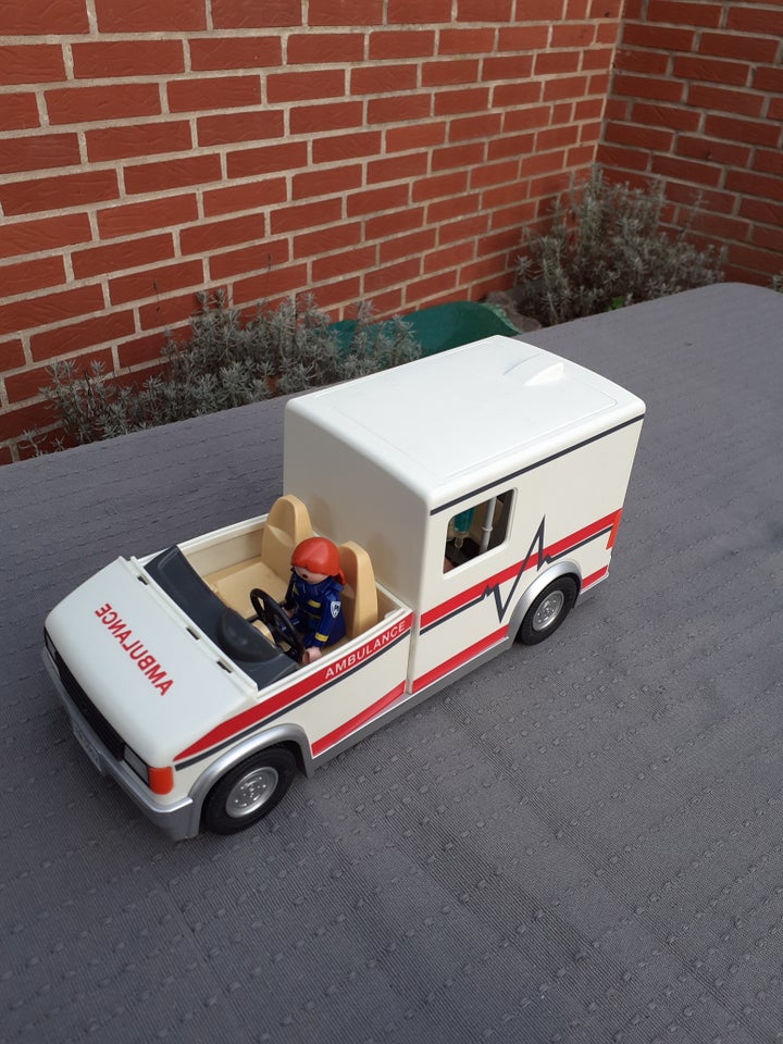 Playmobil, Ambulance