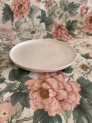 Porcelæn Oiva tallerken