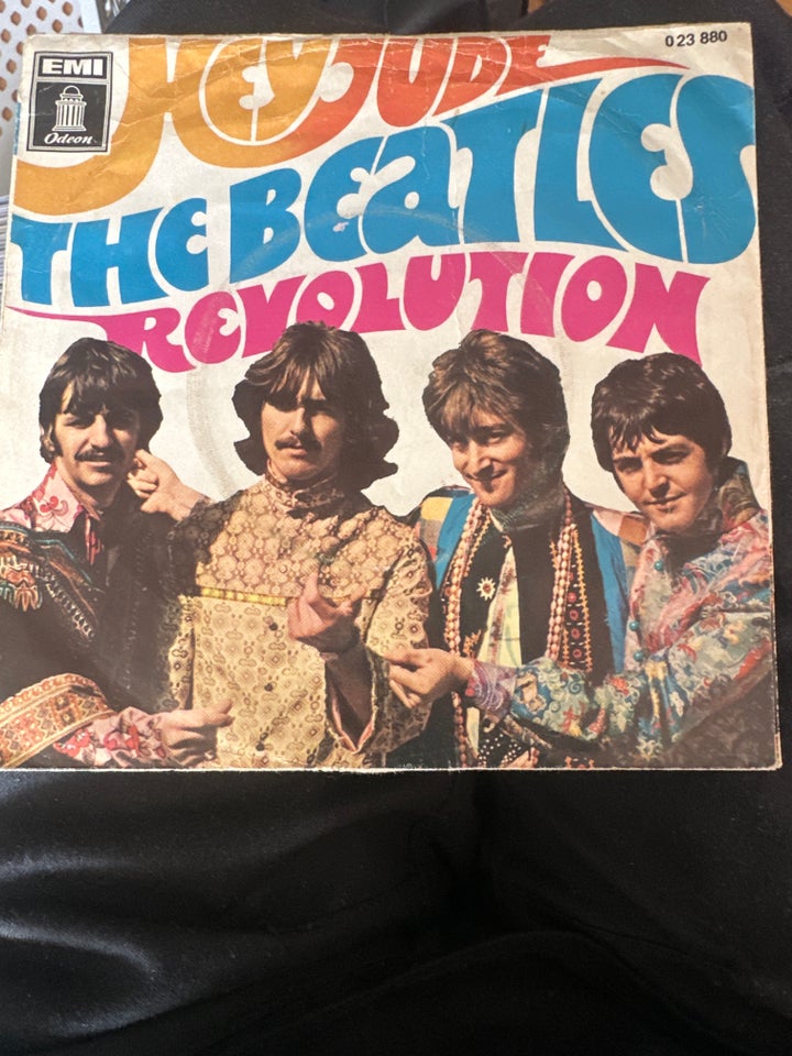 Single, The Beatles